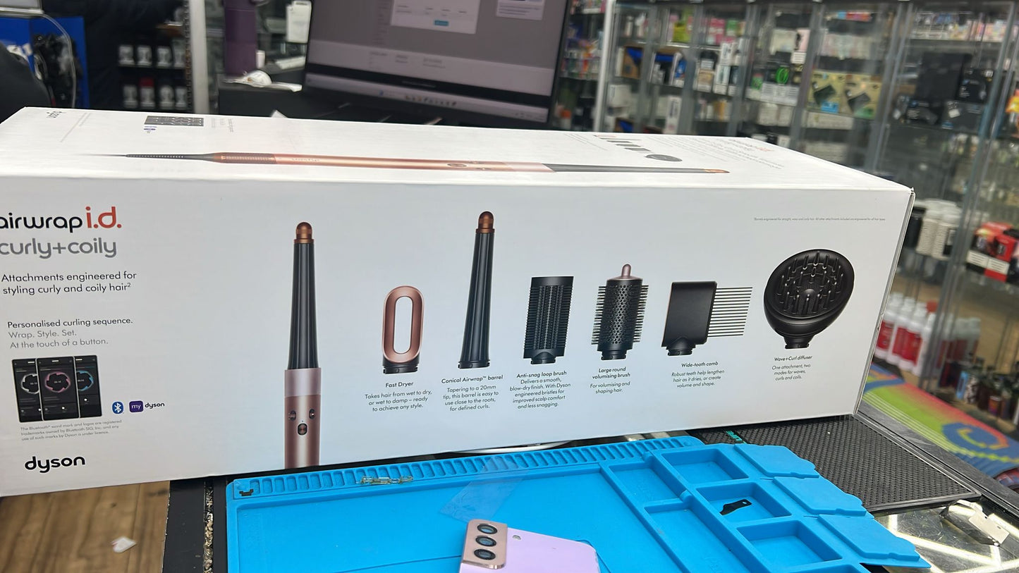 Dyson Airwrap i.d. Curly + Coily – Special Edition (Amber Silk)